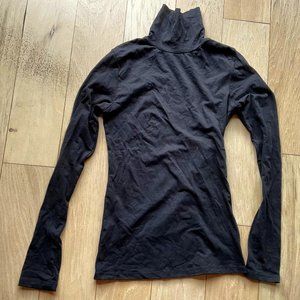 NWOT/ Black Long  sleeve turtleneck top/ sz S/ Active Basic